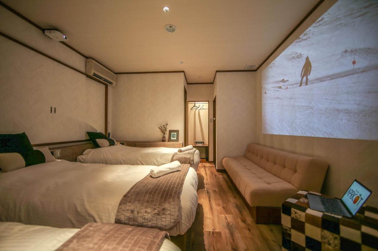 Apricot Pension Hakuba Dış mekan fotoğraf